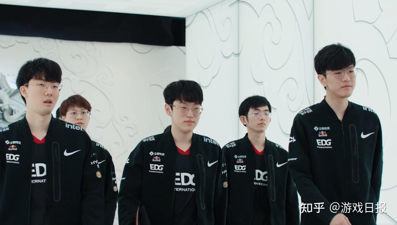 代后卫是迈 代后卫是迈